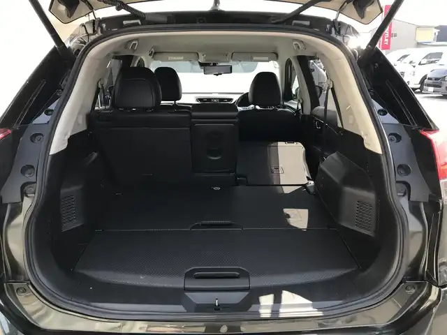 日産 エクストレイル 20Xi 富山県 2018(平30)年 4.6万km チタニウムカーキ 純正９型ナビ/フルセグＴＶ／Bluetooth/プロパイロット/アラウンドビューモニター/エマージェンシーブレーキ/デジタルインナーミラー/クルーズコントロール/パワーバックドア/シートヒーター/スマートキー／スペアキー/ETC/コーナーセンサー/ブレーキホールド/ドライブレコーダー/横滑り防止装置/ミラーヒーター/保証書／取説有り