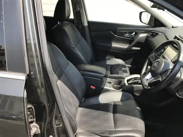 日産 エクストレイル 20Xi 富山県 2018(平30)年 4.6万km チタニウムカーキ 純正９型ナビ/フルセグＴＶ／Bluetooth/プロパイロット/アラウンドビューモニター/エマージェンシーブレーキ/デジタルインナーミラー/クルーズコントロール/パワーバックドア/シートヒーター/スマートキー／スペアキー/ETC/コーナーセンサー/ブレーキホールド/ドライブレコーダー/横滑り防止装置/ミラーヒーター/保証書／取説有り