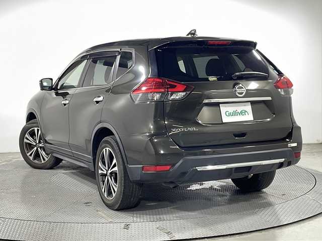 日産 エクストレイル 20Xi 広島県 2018(平30)年 4.6万km チタニウムカーキ 純正9型ナビ　/アラウンドビューモニター　/シートヒーター　/フルセグ　/電動リアゲート　/デジタルルームミラー　/オートハイビーム　/レーンキープアシスト　/コーナーセンサー　/クルーズコントロール　/ドラレコ　/ETC/純正18インチアルミホイール(225/60/R18)/エアバック（運転席/助手席）