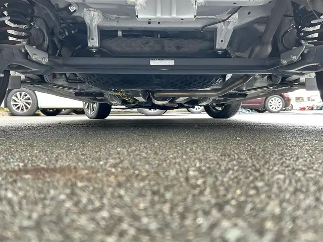 トヨタ ルーミー カスタムG－T 静岡県 2021(令3)年 4.1万km パールホワイトⅢ Toyota Safety Sense/社外9インチメモリーナビ(AVIC-RQ911)/　AM FM CD DVD Bluetooth AUX/ビルトインETC/ドライブレコーダー/LEDオートヘッドライト/デジタルルームミラー/シートヒーター(前席)/LEDルームライト/両側パワースライドドア/ステアリングスイッチ/スマートキー2本/社外充電ポート/フルセグTV/アラウンドビューモニター