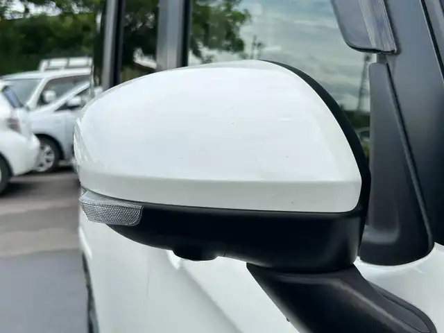 トヨタ ルーミー カスタムG－T 静岡県 2021(令3)年 4.1万km パールホワイトⅢ Toyota Safety Sense/社外9インチメモリーナビ(AVIC-RQ911)/　AM FM CD DVD Bluetooth AUX/ビルトインETC/ドライブレコーダー/LEDオートヘッドライト/デジタルルームミラー/シートヒーター(前席)/LEDルームライト/両側パワースライドドア/ステアリングスイッチ/スマートキー2本/社外充電ポート/フルセグTV/アラウンドビューモニター
