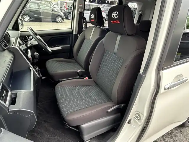 トヨタ ルーミー カスタムG－T 静岡県 2021(令3)年 4.1万km パールホワイトⅢ Toyota Safety Sense/社外9インチメモリーナビ(AVIC-RQ911)/　AM FM CD DVD Bluetooth AUX/ビルトインETC/ドライブレコーダー/LEDオートヘッドライト/デジタルルームミラー/シートヒーター(前席)/LEDルームライト/両側パワースライドドア/ステアリングスイッチ/スマートキー2本/社外充電ポート/フルセグTV/アラウンドビューモニター