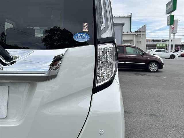トヨタ ルーミー カスタムG－T 静岡県 2021(令3)年 4.1万km パールホワイトⅢ Toyota Safety Sense/社外9インチメモリーナビ(AVIC-RQ911)/　AM FM CD DVD Bluetooth AUX/ビルトインETC/ドライブレコーダー/LEDオートヘッドライト/デジタルルームミラー/シートヒーター(前席)/LEDルームライト/両側パワースライドドア/ステアリングスイッチ/スマートキー2本/社外充電ポート/フルセグTV/アラウンドビューモニター