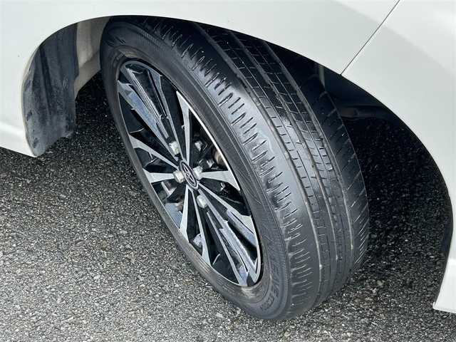 トヨタ ルーミー カスタムG－T 静岡県 2021(令3)年 4.1万km パールホワイトⅢ Toyota Safety Sense/社外9インチメモリーナビ(AVIC-RQ911)/　AM FM CD DVD Bluetooth AUX/ビルトインETC/ドライブレコーダー/LEDオートヘッドライト/デジタルルームミラー/シートヒーター(前席)/LEDルームライト/両側パワースライドドア/ステアリングスイッチ/スマートキー2本/社外充電ポート/フルセグTV/アラウンドビューモニター