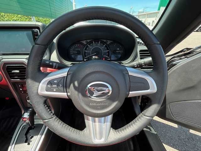 ダイハツ コペン ローブ 茨城県 2017(平29)年 7.4万km ブラックマイカメタリック/マタドールレッドパール 電動オープン/純正ナビゲーション/CD/DVD/Bluetooth/フルセグTV/レーダークルーズコントロール/アイドリングストップ/横滑り防止装置/プッシュスタート/スマートキー/ETC/ハーフレザーシート/前席シートヒーター/純正16インチAW/オートライト/LEDヘッドライト/IC付ターボ