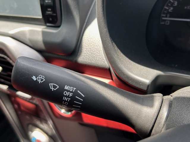 ダイハツ コペン ローブ 茨城県 2017(平29)年 7.4万km ブラックマイカメタリック/マタドールレッドパール 電動オープン/純正ナビゲーション/CD/DVD/Bluetooth/フルセグTV/レーダークルーズコントロール/アイドリングストップ/横滑り防止装置/プッシュスタート/スマートキー/ETC/ハーフレザーシート/前席シートヒーター/純正16インチAW/オートライト/LEDヘッドライト/IC付ターボ