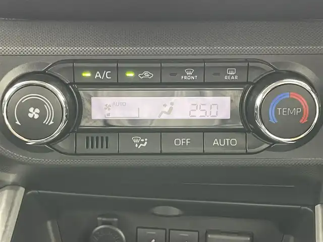 トヨタ ライズ Z 岡山県 2020(令2)年 4.6万km ブラックマイカメタリック 純正9インチナビ/（CD/DVD/Bluetooth/フルセグ）/モデリスタエアロ（F/S/R）/衝突軽減ブレーキ/レーダークルーズコントロール/ビルトインETC/シートヒーター/LEDヘッドライト/バックカメラ/コーナーセンサー/レーンキープアシスト/オートハイビーム/プッシュスタート/スマートキー/アイドリングストップ/純正17インチアルミホイール/純正フロアマット/純正ドアバイザー/スマートキー×２