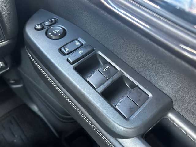 ホンダ Ｎ ＢＯＸ カスタム コーディネートスタイル 福島県 2024(令6)年 0.3万km 赤Ⅱ ホンダセンシング/衝突軽減ブレーキ（CMBS）/先行車発進お知らせ機能/歩行者事故低減ステアリング/路外逸脱抑制機能/標識認識機能/渋滞追従機能付アダプティブクルーズコントロール（ACC）/車線維持支援システム（LKAS）/誤発進抑制機能/後方誤発進抑制機能/近距離衝突軽減ブレーキ/急アクセル抑制機能/パーキングセンサーシステム/オートハイビーム/純正ナビゲーション/【BT/USB/TV】/バックカメラ/ビルトインETC/両側電動スライドドア/前席シートヒーター/シートバックテーブル/リアドアシェード/LEDオートライト/純正フロアマット