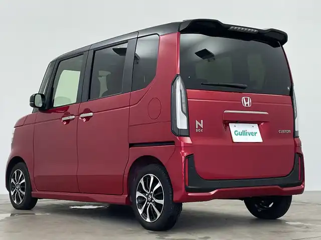 ホンダ Ｎ ＢＯＸ カスタム コーディネートスタイル 鹿児島県 2024(令6)年 0.3万km 赤Ⅱ ホンダセンシング/衝突軽減ブレーキ（CMBS）/先行車発進お知らせ機能/歩行者事故低減ステアリング/路外逸脱抑制機能/標識認識機能/渋滞追従機能付アダプティブクルーズコントロール（ACC）/車線維持支援システム（LKAS）/誤発進抑制機能/後方誤発進抑制機能/近距離衝突軽減ブレーキ/急アクセル抑制機能/パーキングセンサーシステム/オートハイビーム/純正ナビゲーション/【BT/USB/TV】/バックカメラ/ビルトインETC/両側電動スライドドア/前席シートヒーター/シートバックテーブル/リアドアシェード/LEDオートライト/純正フロアマット