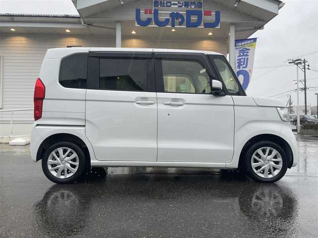 ホンダ Ｎ ＢＯＸ G L ホンダセンシング 秋田県 2019(平31)年 9.7万km プラチナホワイトパール (株)IDOMが運営する【じしゃロン 秋田店】の自社ローン専用車両になります。こちらは現金またはオートローンご利用時の価格です。自社ローンご希望の方は別途その旨お申付け下さい/4WD/スマートキー/社外ナビ/フルセグテレビ/バックカメラ/片側パワースライドドア/ETC/ホンダセンシング/シートヒーター