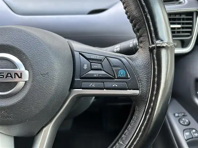 日産 セレナ e－パワー ハイウェイスター V 福岡県 2021(令3)年 5.8万km ブリリアントホワイトパール 純正１０型SDナビ(フルセグ/TV/CD/DVD/BT)プロパイロットアラウンドビューモニターエマージェンシーブレーキコーナーセンサーBSM両側電動パワスラETCUSBポート純正LEDヘットライト純正16インチアルミホイール純正フロアマットスマートキープッシュスタート