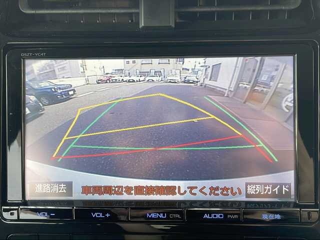 トヨタ プリウス S 愛知県 2016(平28)年 3.6万km ホワイトパールクリスタルシャイン /ワンオーナー//純正メモリナビ//フルセグ//バックカメラ//LEDオートライト//前後ドライブレコーダー//社外15AW//革巻きステアリング//ステアリングスイッチ//EVモード//ECOモード//POWERモード//純正フロアマット//純正ドアバイザー//スマートキー//プッシュスタート//保証書//取扱説明書//記録簿//ナビ取説
