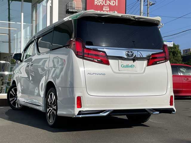 トヨタ アルファード S Cパッケージ 道央・札幌 2021(令3)年 5.7万km ホワイトパールクリスタルシャイン ・４WD/・ワンオーナー/・モデリスタエアロ/・純正ナビ/　AM＆FM＆TV＆BT/・フルセグTV　（走行中視聴可）/・バックカメラ/・アイドリングストップ/・レザーシート/・パワーシート/・シートヒーター/・エアシート/・ステアリングヒーター/・室内カーテン/・サイドサンシェード/・両側パワースライドドア/・パワーバックドア/・３眼ＬＥＤヘッドライト/・プッシュスタート/・ウィンカーミラー/・ドアバイザー/・電動格納ミラー/・ビルトインETC/・フォグライト/・スマートキー