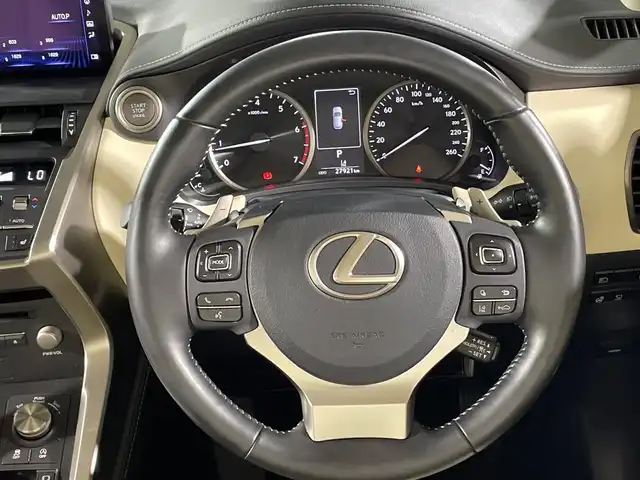 レクサス ＮＸ 300 Iパッケージ 福岡県 2020(令2)年 2.8万km マーキュリーグレーマイカ 純正ナビ/フルセグテレビ/全方位カメラ/ベージュ革シート/パワーバックドア/ETC/レーダークルーズコントロール/BSM/ステアリングヒーター/シートメモリー/カードキー有り