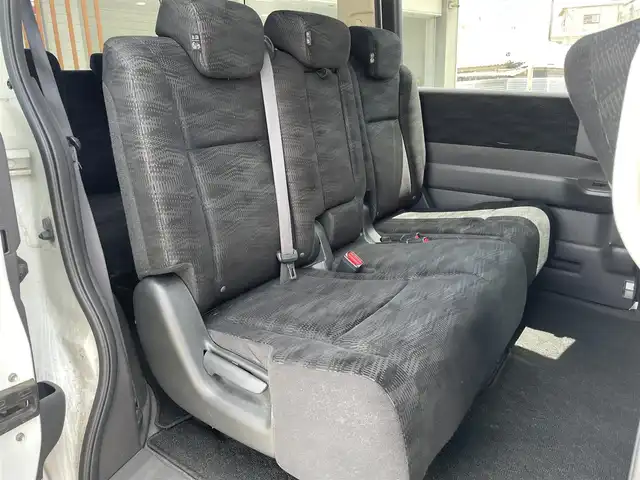 ホンダ ステップワゴン G Eセレクション 沖縄県 2014(平26)年 5.4万km ホワイトオーキッドパール (株)IDOMが運営する【じしゃロンコザ店】の自社ローン専用車両になりますこちらは現金またはオートローンご利用時の価格です。自社ローンご希望の方は別途その旨お申付け下さい/CD再生　/片側パワースライドドア　/ETC　/クルーズコントロール/アイドリングストップ　/スマートキー　/コーナーセンサー　/純正フロアマット　/パワーステアリング　/パワーウィンドウ　