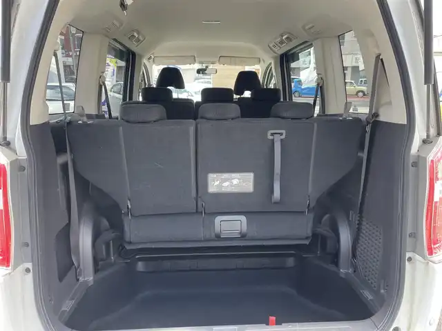 ホンダ ステップワゴン G Eセレクション 沖縄県 2014(平26)年 5.4万km ホワイトオーキッドパール (株)IDOMが運営する【じしゃロンコザ店】の自社ローン専用車両になりますこちらは現金またはオートローンご利用時の価格です。自社ローンご希望の方は別途その旨お申付け下さい/CD再生　/片側パワースライドドア　/ETC　/クルーズコントロール/アイドリングストップ　/スマートキー　/コーナーセンサー　/純正フロアマット　/パワーステアリング　/パワーウィンドウ　