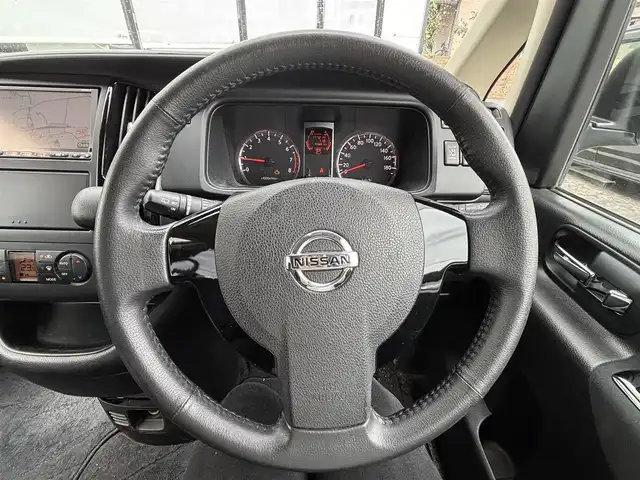 日産 セレナ ハイウェイスター Vエアロセレ 宮城県 2010(平22)年 17.8万km ホワイトパール