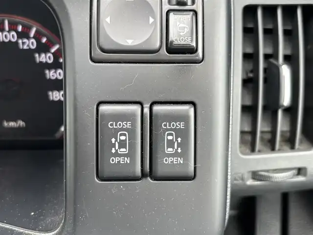 日産 セレナ ハイウェイスター Vエアロセレ 宮城県 2010(平22)年 17.8万km ホワイトパール