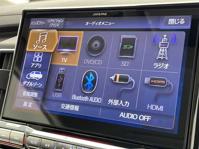 三菱 デリカＤ：５ ブラックエディション 千葉県 2025(令7)年 0.1千km ホワイトダイヤモンド 登録済未使用車/衝突軽減ブレーキ/レーンキープアシスト/レーダークルーズコントロール/社外メモリナビ/（フルセグ/Bluetooth/CD/DVD/FM/AM）/バックカメラ/フリップダウンモニター/アイドリングストップ/ステアリングヒーター/パドルシフト/LEDヘッドライト/電動格納ミラー