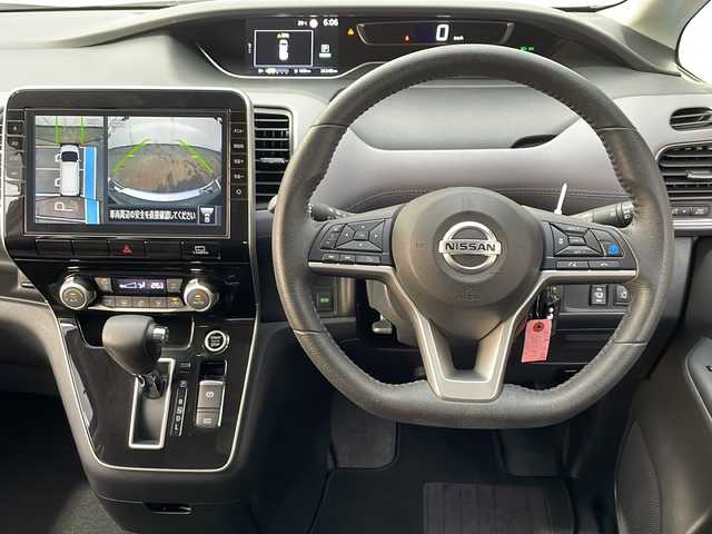 日産 セレナ ハイウェイスター V 広島県 2021(令3)年 2.7万km ダイヤモンドブラック プロパイロット /純正10インチナビ/CD/DVD/Blu-ray/DTV/Bluetooth/アラウンドビューモニター/純正フリップダウンモニター/両側パワースライドドア/デジタルインナーミラー /LEDオートライト/オートハイビーム/ビルトインETC/ドライブレコーダー/コーナーセンサー /BSM/純正アルミホイール/スマートキー/プッシュスタート