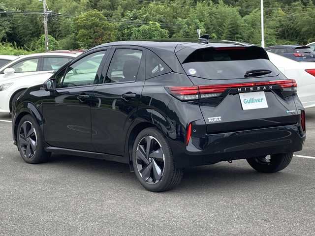 日産 オーラ G レザーエディション 佐賀県 2023(令5)年 2万km 黒 純正9インチナビ/アラウンドビューモニター/エマージェンシーブレーキ/LDW/コーナーセンサー/インテリジェントルームミラー/電動パーキングブレーキ/ETC/ステアリングリモコン/インテリジェントキー/プッシュスタート/LEDヘッドライト/フォグライト/純正アルミホイール/カラー：ミッドナイトブラック（GAT）