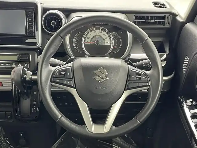 スズキ スペーシア カスタム HYBRID XS ターボ 埼玉県 2018(平30)年 3.7万km ブレイブカーキP 純正ナビ　両側電動スライドドア　全方位カメラ　シートヒーター　ＨＵＤ　ＥＴＣ　ドライブレコーダー　ＬＥＤヘッドライト　クルコン　ＭＴモード付ＡＴ　ハーフレザーシート　レーンキープ　衝突軽減