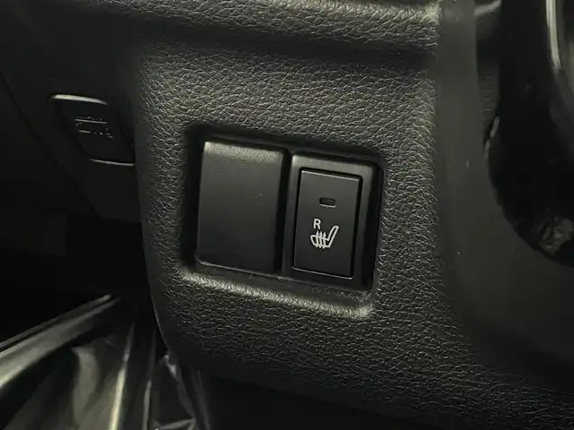 スズキ スペーシア カスタム HYBRID XS ターボ 埼玉県 2018(平30)年 3.7万km ブレイブカーキP 純正ナビ　両側電動スライドドア　全方位カメラ　シートヒーター　ＨＵＤ　ＥＴＣ　ドライブレコーダー　ＬＥＤヘッドライト　クルコン　ＭＴモード付ＡＴ　ハーフレザーシート　レーンキープ　衝突軽減