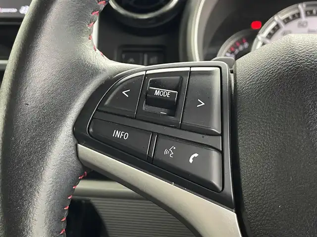スズキ スペーシア カスタム HYBRID XS ターボ 埼玉県 2018(平30)年 3.7万km ブレイブカーキP 純正ナビ　両側電動スライドドア　全方位カメラ　シートヒーター　ＨＵＤ　ＥＴＣ　ドライブレコーダー　ＬＥＤヘッドライト　クルコン　ＭＴモード付ＡＴ　ハーフレザーシート　レーンキープ　衝突軽減