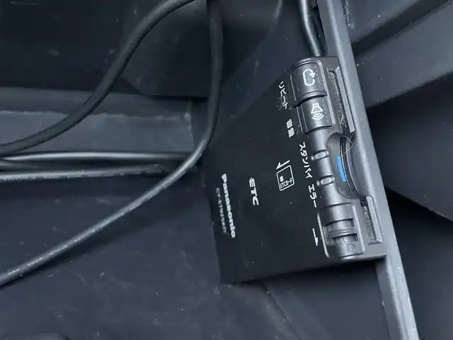スズキ ジムニー ランドベンチャー 新潟県 2017(平29)年 9.8万km クールカーキPM 4WD/ターボ/純正ホイール装着/メモリナビ/ドアバイザー/ETC/純正フロアマット/ドライブレコーダー/運転席シートヒーター/ステアリングスイッチ