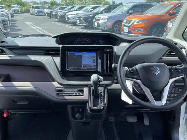 スズキ ソリオ バンディット HV MV 千葉県 2023(令5)年 2.8万km ピュアホワイトP ８型ナビＭＤＶ－Ｓ８１０Ｌ　全方位カメラ　両側電動スライドドア　ＨＵＤ　レーダークルコン　ＵＳＢ　ＢＴ　フルセグ　シートヒーター　ＡＨＢ　レーンアシスト　ＬＥＤライト　バックセンサー オートライト