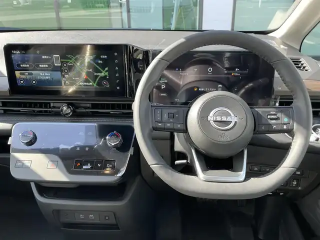 日産 セレナ e－パワー ハイウェイスター V 香川県 2025(令7)年 0.1千km プリズムホワイト 登録済み未使用車/日産インテリジェントモビリティ/・インテリジェント エマージェンシーブレーキ/・車線逸脱警報/・インテリジェント アラウンドビューモニター/・ハイビームアシスト/・車両接近通報装置/12.3インチカラーディスプレイモニター/・NissanConnectナビゲーションシステム/・車載通信ユニット/・Bluetooth/・フルセグTV/インテリジェント ルームミラー/ワイヤレス充電器/ETC2.0/前後ドライブレコーダー/電動スライドドア/クリアランスソナー/純正16インチアルミ/LEDヘッドライド/LEDフォグランプ/ワイヤレス充電器/革巻きステアリング/ステアリングリモコン/プッシュスタート/スマートキー