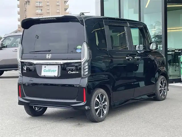 ホンダ Ｎ ＢＯＸ カスタム G L ホンダセンシング 東京都 2019(令1)年 3.5万km クリスタルブラックパール ホンダセンシング/・衝突軽減ブレーキ/・誤発進抑制機能/・アダプティブ・クルーズ・コントロール/・車線維持支援システム/・後方誤発進抑制機能/・オートハイビーム/純正ナビ　/・ＡＭ／ＦＭ／ＣＤ／ＤＶＤ/・フルセグＴＶ／Ｂｌｕｅｔｏｏｔｈ /両側パワースライドドア　/バックカメラ　/ＥＴＣ　/Ｄ／Ｎシートヒーター /エンジンスタートボタン/スマートキー/運転席用&助手席用i-SRSエアバッグシステム/ブラック塗装＋切削 14インチアルミホイール/充電用USBジャック/純正フロアマット