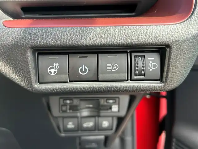 トヨタ プリウス Z 岐阜県 2023(令5)年 1.2万km エモーショナルレッドⅡ 登録時走行距離11444km/全方位カメラ/純正ディスプレイオーディオ/フルセグＴＶ/バックカメラ/ワイヤレス充電/ステアリングヒーター/レザーシート/シートヒーター/エアシート/パワーシート/トヨタセーフティセンス/純正オプションスピーカー/ＥＴＣ２，０/クルーズコントロール/レーンキープアシスト/プッシュスタート/スマートキー/禁煙車/LEDヘッドライト/オートライト/フォグランプ/純正アルミホイール/純正フロアマット/前後コーナーセンサー/衝突被害軽減システム