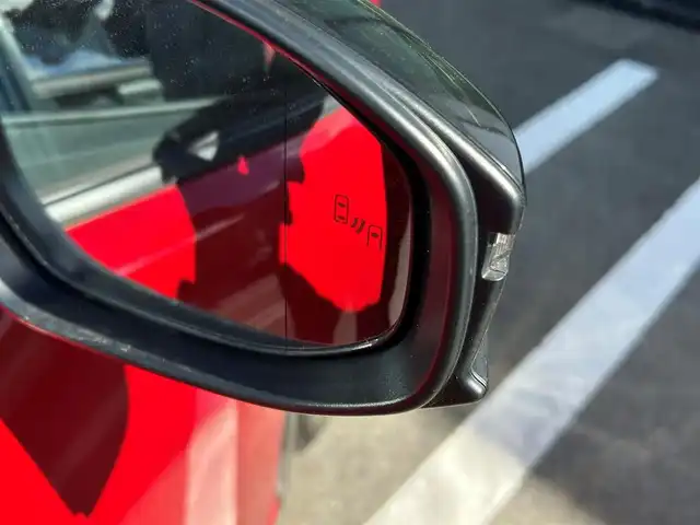 トヨタ プリウス Z 岐阜県 2023(令5)年 1.2万km エモーショナルレッドⅡ 登録時走行距離11444km/全方位カメラ/純正ディスプレイオーディオ/フルセグＴＶ/バックカメラ/ワイヤレス充電/ステアリングヒーター/レザーシート/シートヒーター/エアシート/パワーシート/トヨタセーフティセンス/純正オプションスピーカー/ＥＴＣ２，０/クルーズコントロール/レーンキープアシスト/プッシュスタート/スマートキー/禁煙車/LEDヘッドライト/オートライト/フォグランプ/純正アルミホイール/純正フロアマット/前後コーナーセンサー/衝突被害軽減システム