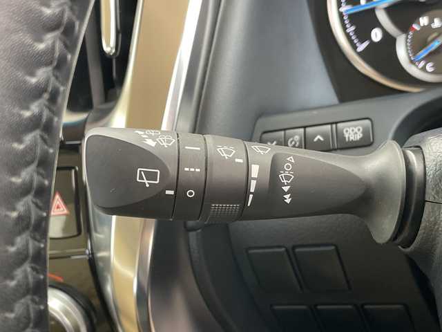 トヨタ アルファード X 愛知県 2021(令3)年 2.1万km グラファイトM トヨタセーフティセンス/純正9型ディズプレイオーディオ　ナビ機能なし/フリップダウンモニター/片側パワースライド/レーダークルーズコントロール/バックカメラ/コーナーセンサー/純正アルミホイール/ＥＴＣ/LEDヘッドライト/リアオートエアコン/レーンキープアシスト/オートマチックハイビーム/フルセグ/Bluetooth/ドライブレコーダー/ステアリングスイッチ/スマートキー/プッシュスタート