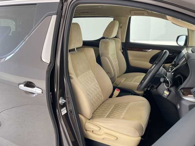 トヨタ アルファード X 愛知県 2021(令3)年 2.1万km グラファイトM トヨタセーフティセンス/純正9型ディズプレイオーディオ　ナビ機能なし/フリップダウンモニター/片側パワースライド/レーダークルーズコントロール/バックカメラ/コーナーセンサー/純正アルミホイール/ＥＴＣ/LEDヘッドライト/リアオートエアコン/レーンキープアシスト/オートマチックハイビーム/フルセグ/Bluetooth/ドライブレコーダー/ステアリングスイッチ/スマートキー/プッシュスタート