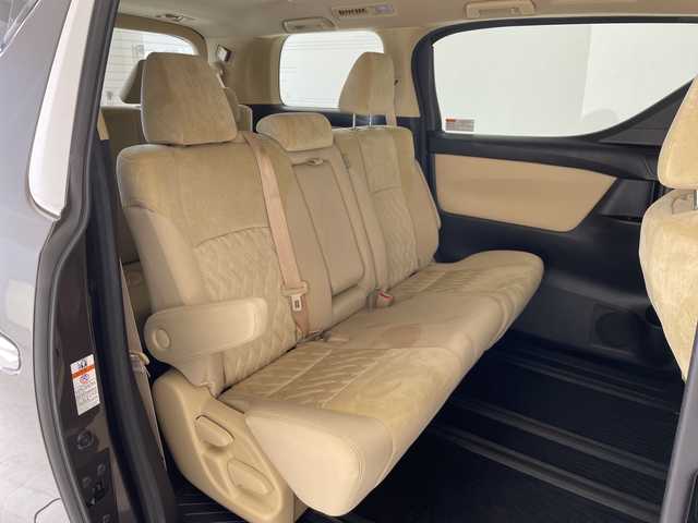 トヨタ アルファード X 愛知県 2021(令3)年 2.1万km グラファイトM トヨタセーフティセンス/純正9型ディズプレイオーディオ　ナビ機能なし/フリップダウンモニター/片側パワースライド/レーダークルーズコントロール/バックカメラ/コーナーセンサー/純正アルミホイール/ＥＴＣ/LEDヘッドライト/リアオートエアコン/レーンキープアシスト/オートマチックハイビーム/フルセグ/Bluetooth/ドライブレコーダー/ステアリングスイッチ/スマートキー/プッシュスタート