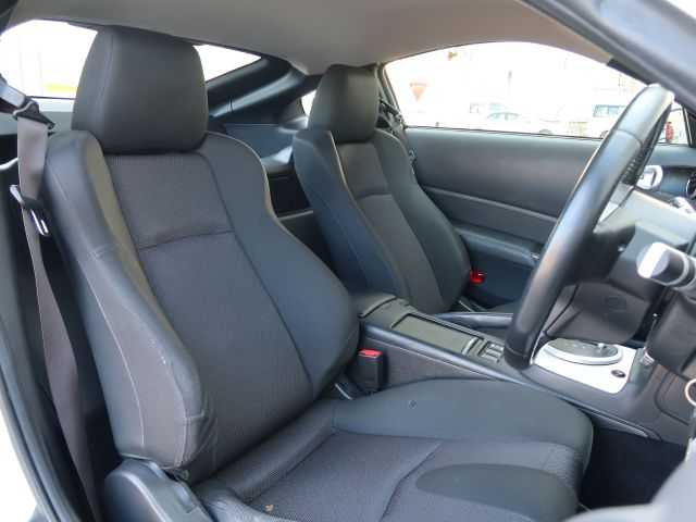 日産 フェアレディ Ｚ 石川県 2007(平19)年 15.3万km ホワイトパール リモコンキー/スペアキー/ステアリングリモコン/純正DVDナビゲーション/バックモニター/HIDライト/電動格納ミラー/純正フロアマット