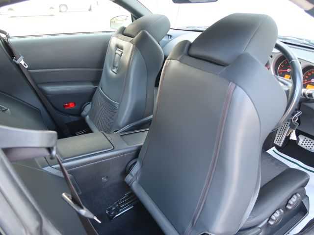 日産 フェアレディ Ｚ 石川県 2007(平19)年 15.3万km ホワイトパール リモコンキー/スペアキー/ステアリングリモコン/純正DVDナビゲーション/バックモニター/HIDライト/電動格納ミラー/純正フロアマット