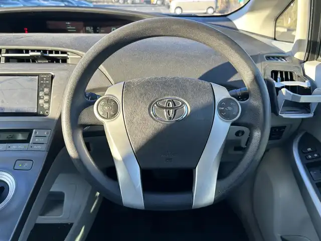 トヨタ プリウス S 宮城県 2012(平24)年 19.9万km シルバーM 純正SDナビ/（NSCT-W61）/ワンセグTV/バックカメラ/ETC/スマートキー/オートライト/純正フロアマット/社外15インチアルミホイール