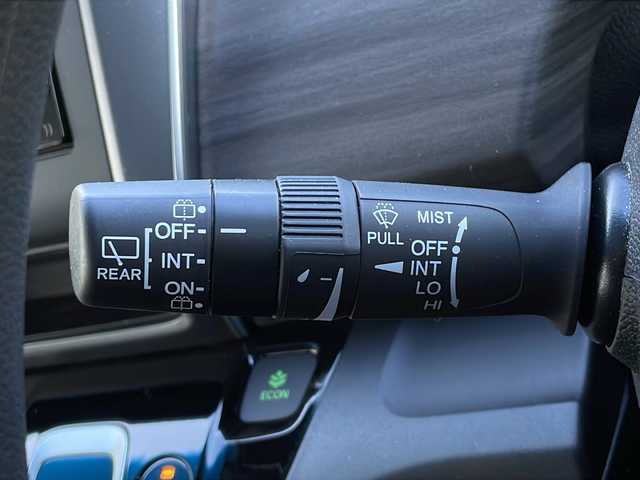 ホンダ フリード＋ ハイブリット G ブラックスタイル 山口県 2023(令5)年 3.6万km プラチナホワイトパール 純正メモリナビ/・フルセグテレビ/・Bluetooth/・DVD再生/・USB入力/・ipod/バックカメラ/ホンダセンシング/・アダプティブクルーズコントロール/・衝突軽減ブレーキ/・誤発進抑制制御/・歩行者事故低減ステアリング/・路外逸脱抑制機能/・車線維持支援システム/・先行車発進お知らせ機能/・標識認識機能/アダプティブコーナリングライト/純正LEDヘッドライト/純正フロアマット/両側オートスライドドア/シートヒーター/スマートキー/スペアキー有