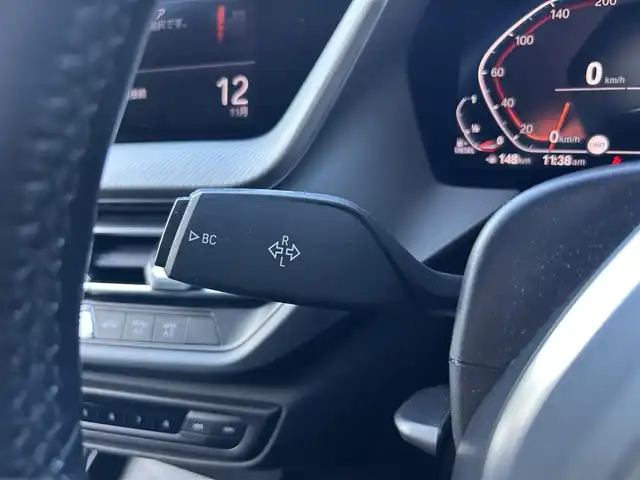 ＢＭＷ ＢＭＷ １１８ｄ Mスポーツ EDジョイ+ 石川県 2020(令2)年 6.4万km 白 コンフォートパッケージ/純正ナビ/バックカメラ/ETC/前後ドライブレコーダー/アダプティブクルーズコントロール/ブラインドスポットモニター/ドライビングアシスト/パワーバックドア/パワーシート/シートメモリー/アンチロック・ブレーキ・システム/衝突被害軽減システム/横滑り防止装置/前後コーナーセンサー/レーンキープアシスト/盗難防止装置/パーキングアシスト/アイドリングストップ/LEDヘッドライト/純正アルミホイール/スマートキー