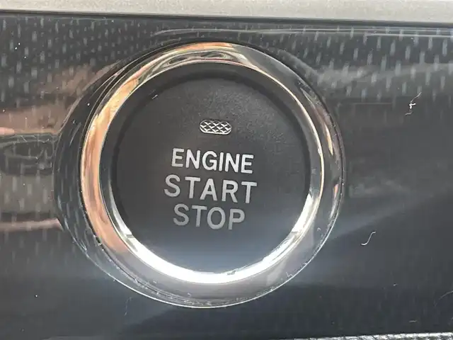 トヨタ エスティマ アエラス 熊本県 2013(平25)年 12.4万km ホワイトパールクリスタルシャイン プッシュスタート/純正ナビ/（CD・DVD・フルセグTV・BTオーディオ・SD）/純正フリップダウンモニター（V11T-R62C）/バックカメラ/ビルトインETC/純正18インチAW/クルーズコントロール/HIDヘッドライト/オートライト/フォグライト/ウィンカーミラー/純正フロアマット/純正ドアバイザー