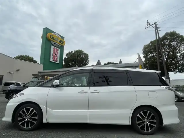 トヨタ エスティマ アエラス 熊本県 2013(平25)年 12.4万km ホワイトパールクリスタルシャイン プッシュスタート/純正ナビ/（CD・DVD・フルセグTV・BTオーディオ・SD）/純正フリップダウンモニター（V11T-R62C）/バックカメラ/ビルトインETC/純正18インチAW/クルーズコントロール/HIDヘッドライト/オートライト/フォグライト/ウィンカーミラー/純正フロアマット/純正ドアバイザー