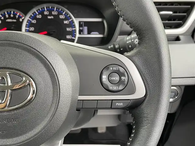 トヨタ ルーミー カスタムG 福岡県 2023(令5)年 2万km ブラックマイカメタリック 純正７型ＳＤナビ(フルセグＴＶ/ＣＤ/ＤＶＤ/ＢＴ) 全方位カメラ トヨタセーフティー レーダークルコン コーナーセンサー 両側パワースライドドア ETC　オートホールド USBポート 純正フロアマット 純正アルミホイール プッシュスタート スマートキー