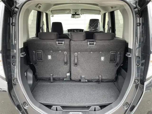 トヨタ ルーミー カスタムG 福岡県 2023(令5)年 2万km ブラックマイカメタリック 純正７型ＳＤナビ(フルセグＴＶ/ＣＤ/ＤＶＤ/ＢＴ) 全方位カメラ トヨタセーフティー レーダークルコン コーナーセンサー 両側パワースライドドア ETC　オートホールド USBポート 純正フロアマット 純正アルミホイール プッシュスタート スマートキー