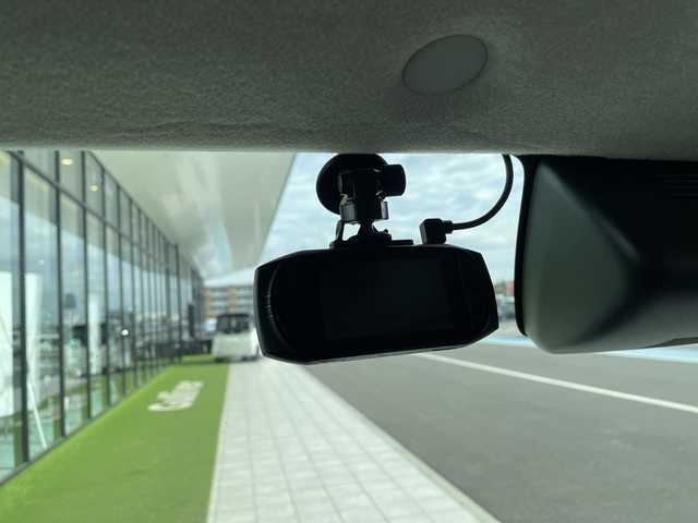 トヨタ タンク カスタムG－T 愛知県 2018(平30)年 3万km パールホワイトⅢ スマートアシストII/SDナビ/両側パワースライドドア/コーナーセンサー/純正アルミホイール/LEDヘッドライト/オートマチックハイビーム/ドライブレコーダー/衝突軽減システム/フルセグ/CD DVD/Bluetooth/ステアリングスイッチ/スマートキー/プッシュスタート