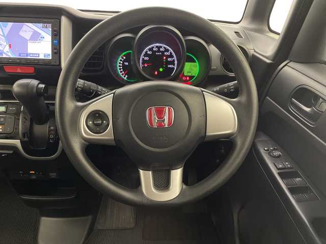 ホンダ Ｎ ＢＯＸ G Lパッケージ 宮崎県 2016(平28)年 10.2万km クリスタルブラックパール 純正ナビ/Bluetooth/ワンセグＴＶ　/ＣＤ　/ＦＭ／ＡＭ/バックカメラ/片側パワースライドドア/ドライブレコーダー（前、後）/アイドリングストップ/横滑り防止機能/スペアキー　/ハンドルリモコン/ＥＴＣ　/電動格納ミラー