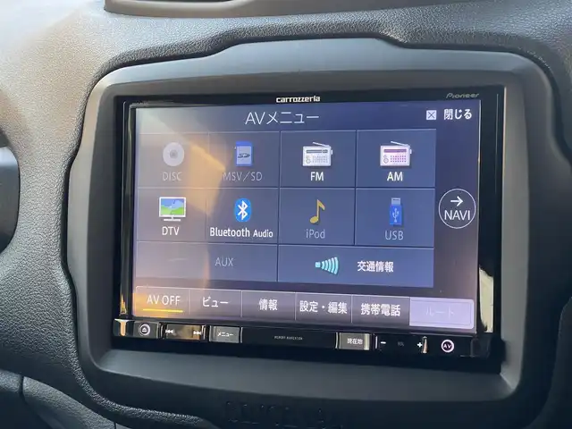 クライスラー・ジープ ジープ レネゲード リミテッド 山梨県 2018(平30)年 5.8万km アンヴィルクリアコート 社外８インチナビ　/純正ＤＡ積込　/フルセグ　/Ｂカメラ　/ＢＴ　/ＣＤ　/ＤＶＤ　/黒革　/Ｐシート　/シートヒーター　/ＡＣＣ/ＢＳＡ　/ＬＫＡ　/ＥＴＣ　/ＨＩＤヘッドライト　/Ａライト　/スマートキー