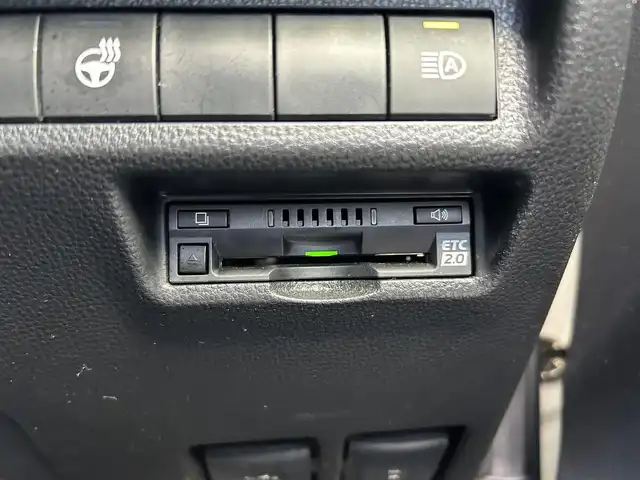 トヨタ ＲＡＶ４ アドベンチャー オフロードPKG 福島県 2021(令3)年 8万km スーパーホワイトⅡ ワンオーナー/衝突回避支援パッケージ/・プリクラッシュセーフティ/・レーントレーシングアシストポート/・レーダークルーズコントロール/・オートマチックハイビーム/・ロードサインアシスト/純正ディスプレイオーディオ/・Bluetooth/・バックカメラ/運転席パワーシート/レザーシート/・前席シートヒーター/・前席エアシート/スマートキー/・プッシュスタート/・スペアキー/LEDヘッドライト/・オートハイビーム/・オートライト/・フォグランプ/本革巻きステアリング/・ステアリングヒーター/・ステアリングリモコン/ビルトインETC 2.0/前方ドライブレコーダー/純正AW+夏タイヤ車載/取扱説明書/新車時保証書